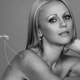 Illustration for article titled Breast Cancer Survivor Goes Naked on Facebook to Raise Awareness